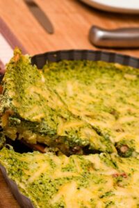 Elegant Spinach Quiche Recipe