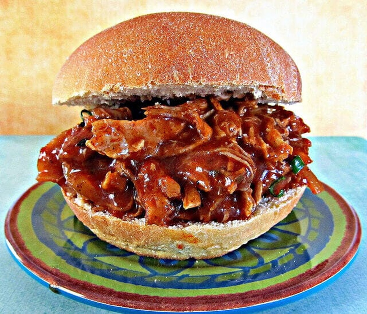 Tender Crockpot Barbecue Pulled Pork Recipe