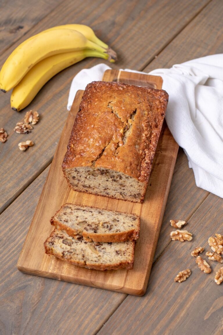 Moist Banana Nut Bread Recipe