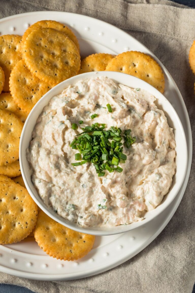 Elegant Smoked Salmon Dip Recipe