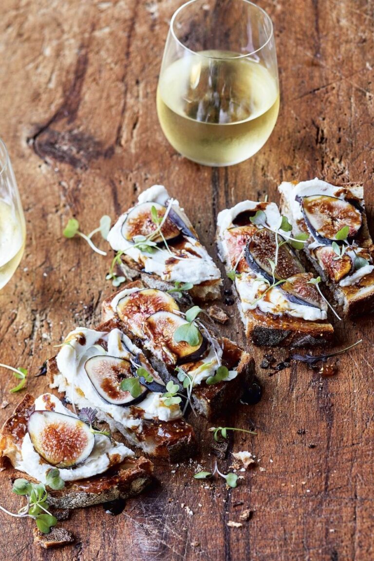 Ina Garten Fig & Cheese Toasts Recipe