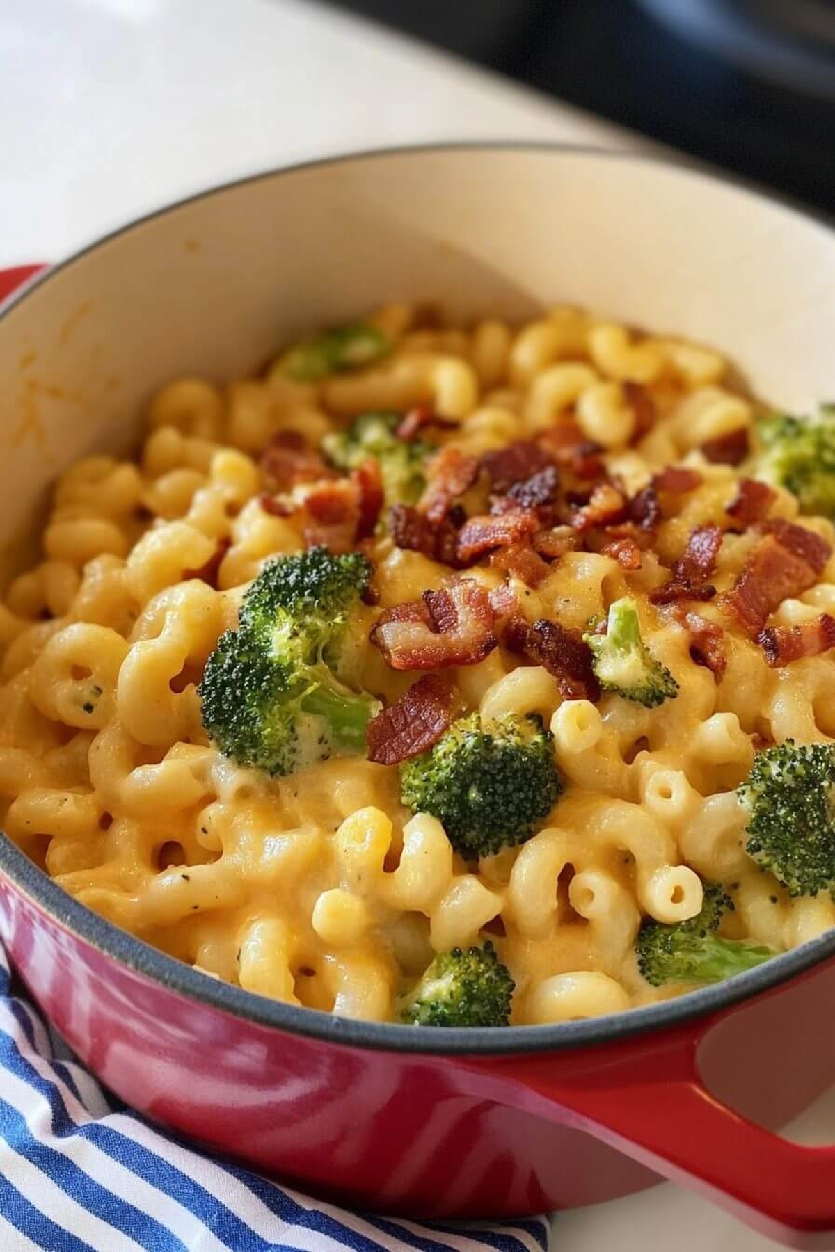 Creamy Chicken Broccoli Macaroni And Cheese With Bacon Recipe