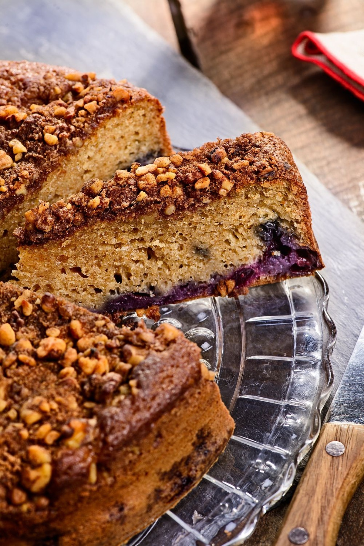 Heavenly Blueberry Crumb Cake Recipe