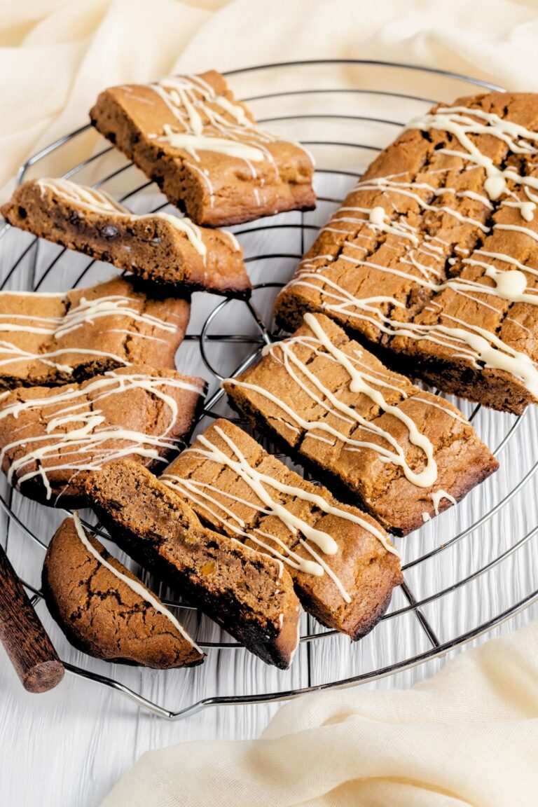 Cozy Spicy Hermit Bars Recipe