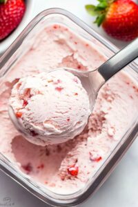 Skinny Low Carb Keto Strawberry Ice Cream (Sugar-Free) Recipe