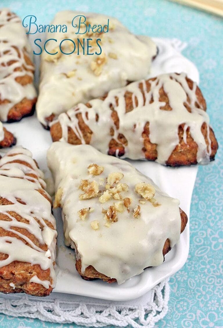 Irresistible Banana Bread Scones Recipe