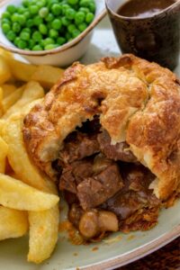 Jamie Olivers Steak and Kidney Pie Recipe