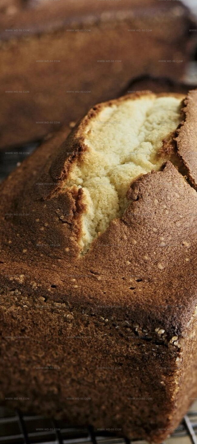 What Makes Ina Garten’s Vanilla Pound Cake So Special