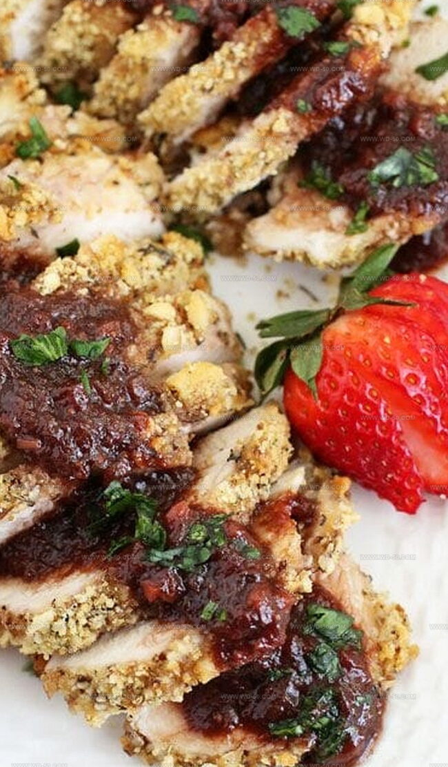Flavor Tips for Balsamic Walnut Chicken with Strawberries