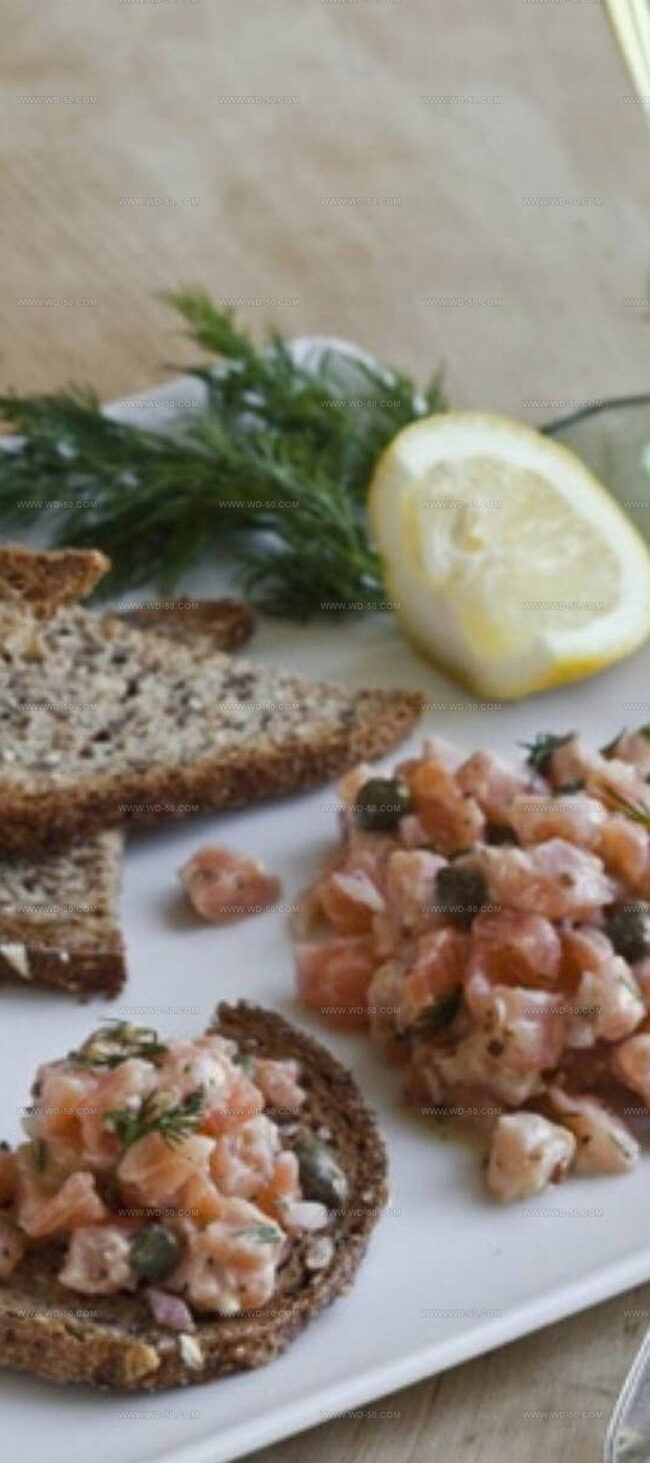 Why Fresh Salmon Tartare Feels Like a Luxe Starter