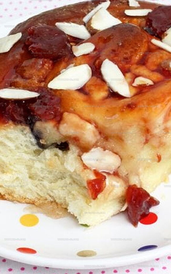 How to Bake Dutch Coffee Buns with Filling