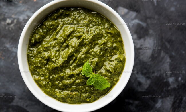 Green Chutney (Hari Chutney)