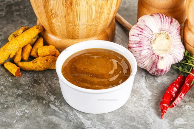 What Are the Essential Components of a Balanced Indian Dip?