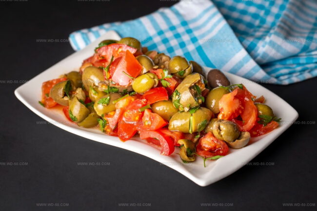 Zeytin Salatas